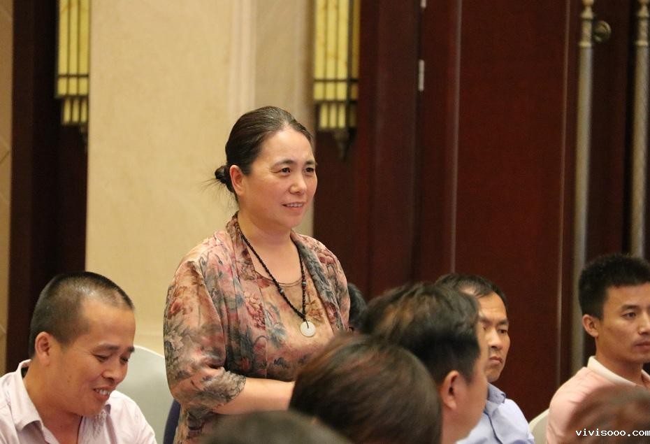 11听众提问.jpg 11听众提问.jpg